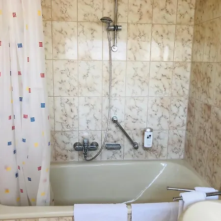 Hotel Park Theater 3*