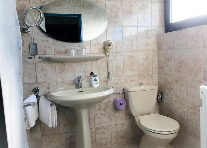 Hotel Park Theater 3*