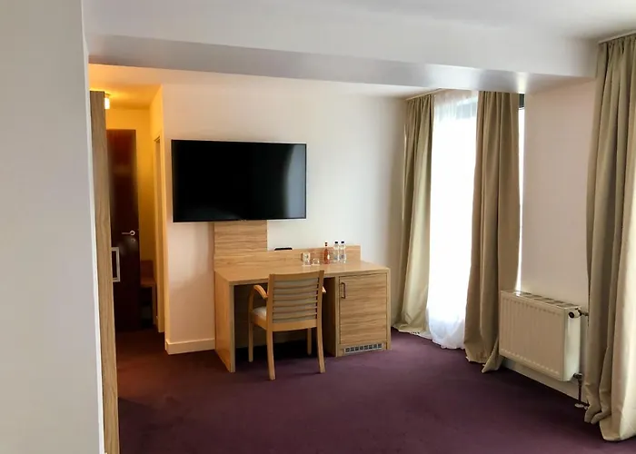 Hotel Park Theater 3*